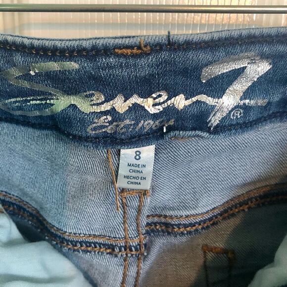 Seven7 Light Wash Sunset Bermuda Shorts Mid Rise Women's Jean Shorts - 8 - Picture 4 of 9